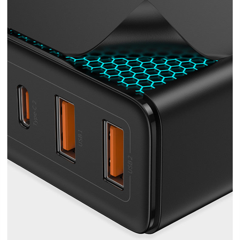 شاحن هاتف محمول رباعي المنافذ بقوة 100 واط بتقنية GaN