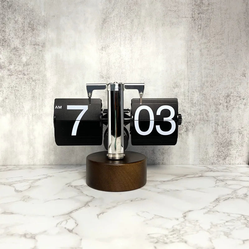 Custom European-Style Retro Table Clock Automatic Flip Mechanism Calendar Features ABS Material Triangle Shape Wall Decor Living