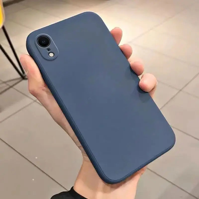 جراب هاتف من السيليكون السائل لهواتف آيفون XR وX وXS Max، غطاء أساسي غير لامع